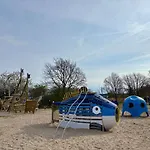- Haus K, App 0k0306 Хайлигенхафен